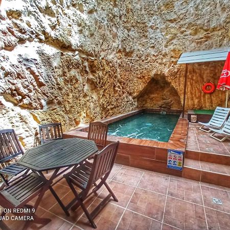 Town House With Private Pool In Village Centre Kalkara المظهر الخارجي الصورة